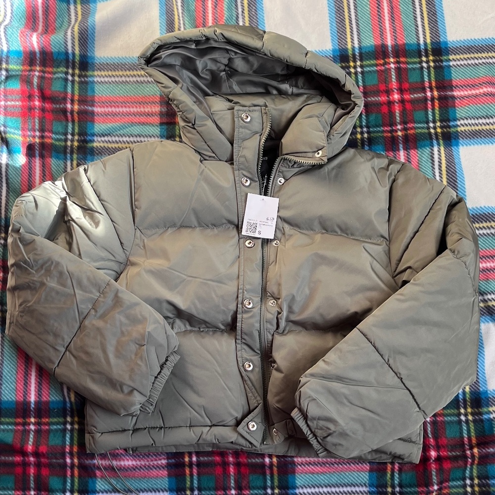 Cropped Jacket KhakI/Olive/Camouflage Green Small NWT